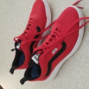 Vans ultrarange sneakers. Mens size 11. Red